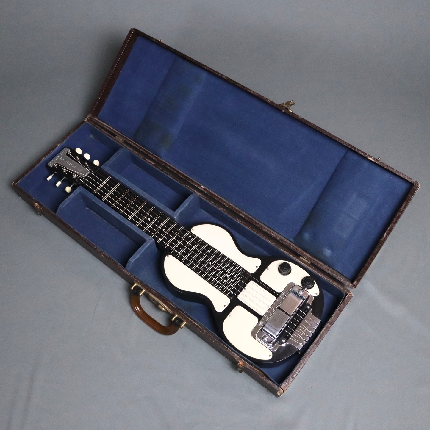 Mid 1940s Rickenbacker B6 Bakelite Hawaiian Lap Steel Guitar B-6 Panda Lapsteel