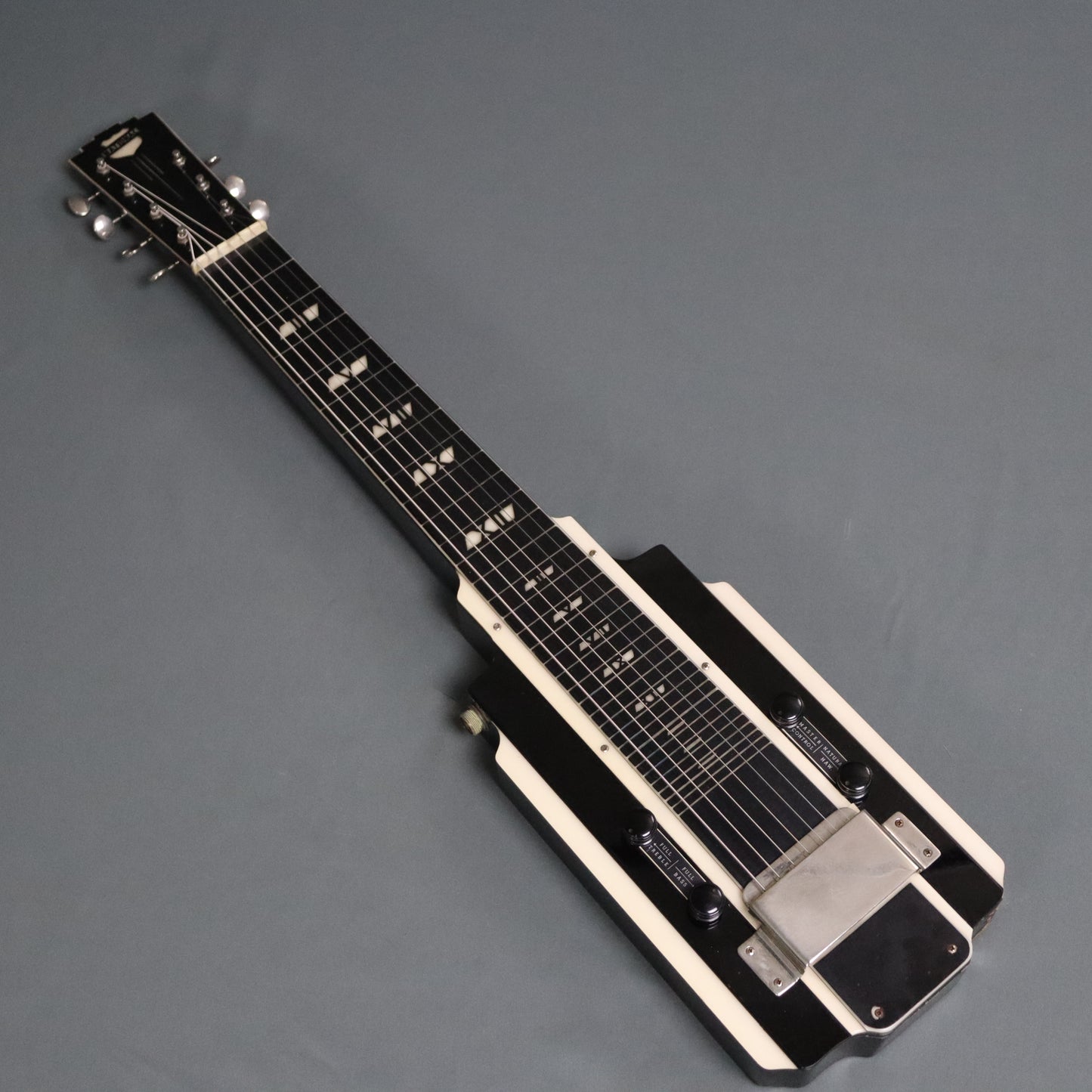 1935 National New Yorker 7 String Lap Steel Electric Hawaiian Guitar