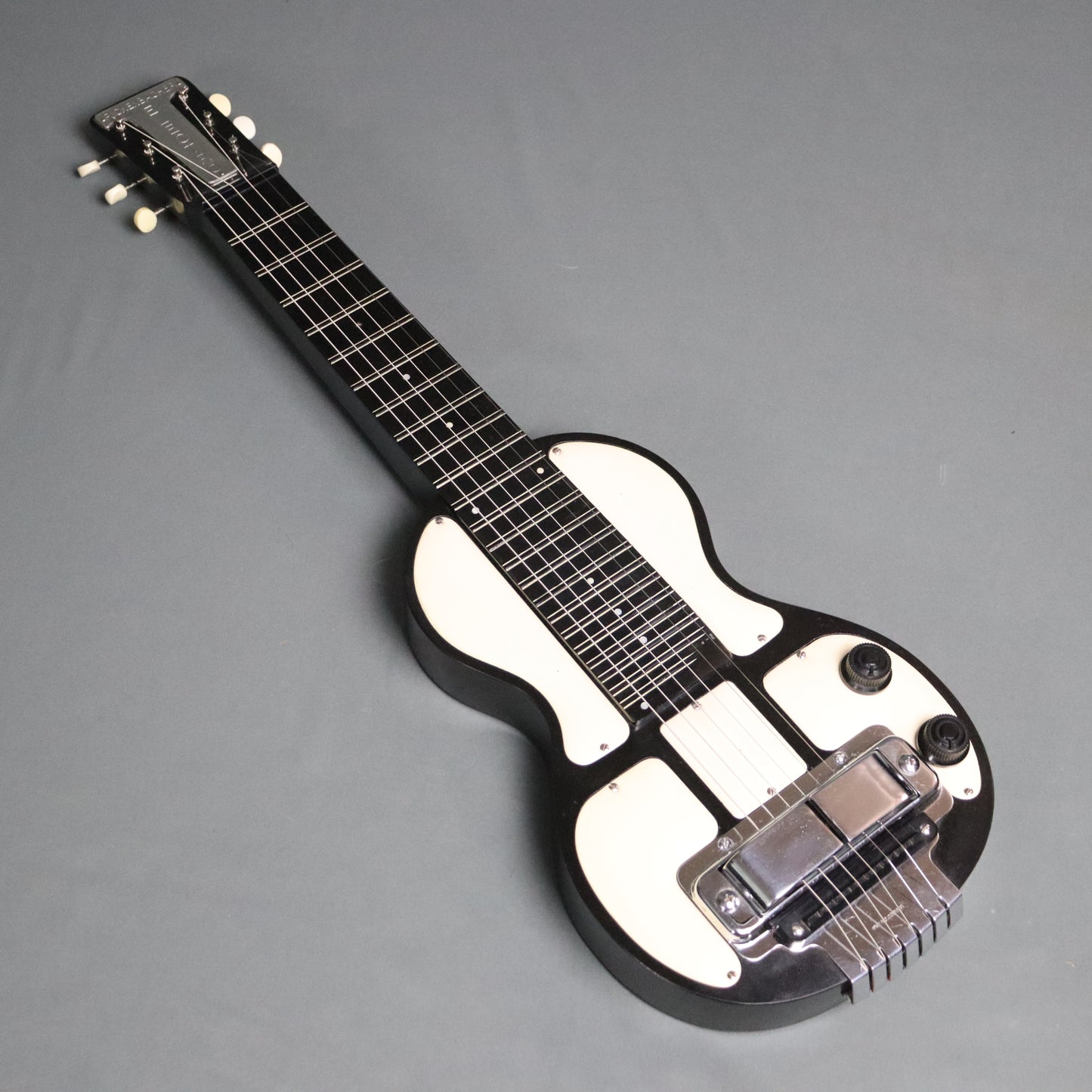 Mid 1940s Rickenbacker B6 Bakelite Hawaiian Lap Steel Guitar B-6 Panda Lapsteel